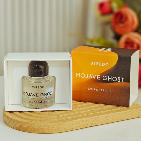 New Byredo Mojave Ghost EDP Travel Splash 0.27 oz / 8ml - Picture 1 of 1